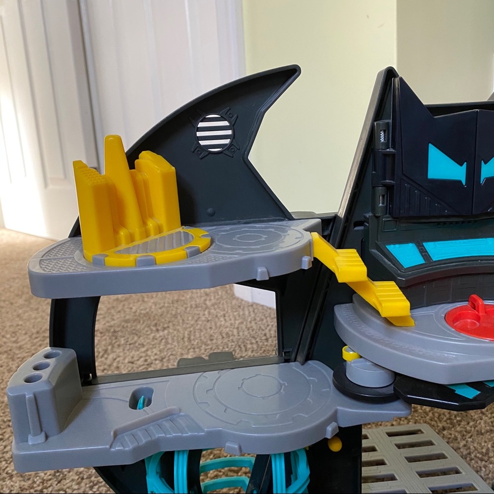 Imaginext Batcave - Picture 4 of 10